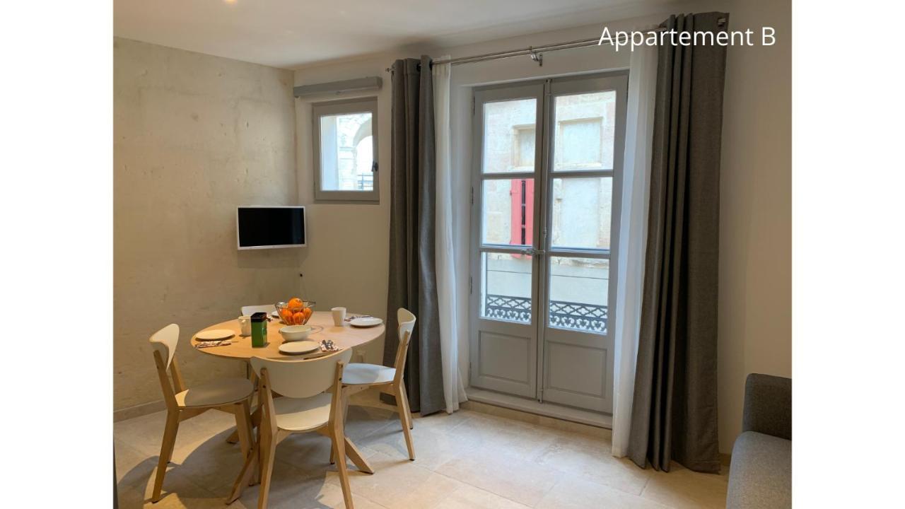 Holiday In Arles: Appartement De L'Amphitheatre Buitenkant foto